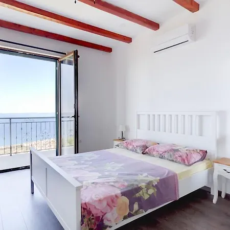 Split Rustic House On The Hill For 10 People Vila Podstrana