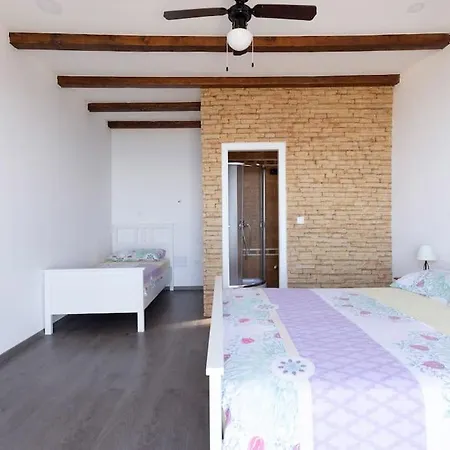 Split Rustic House On The Hill For 10 People * Podstrana
